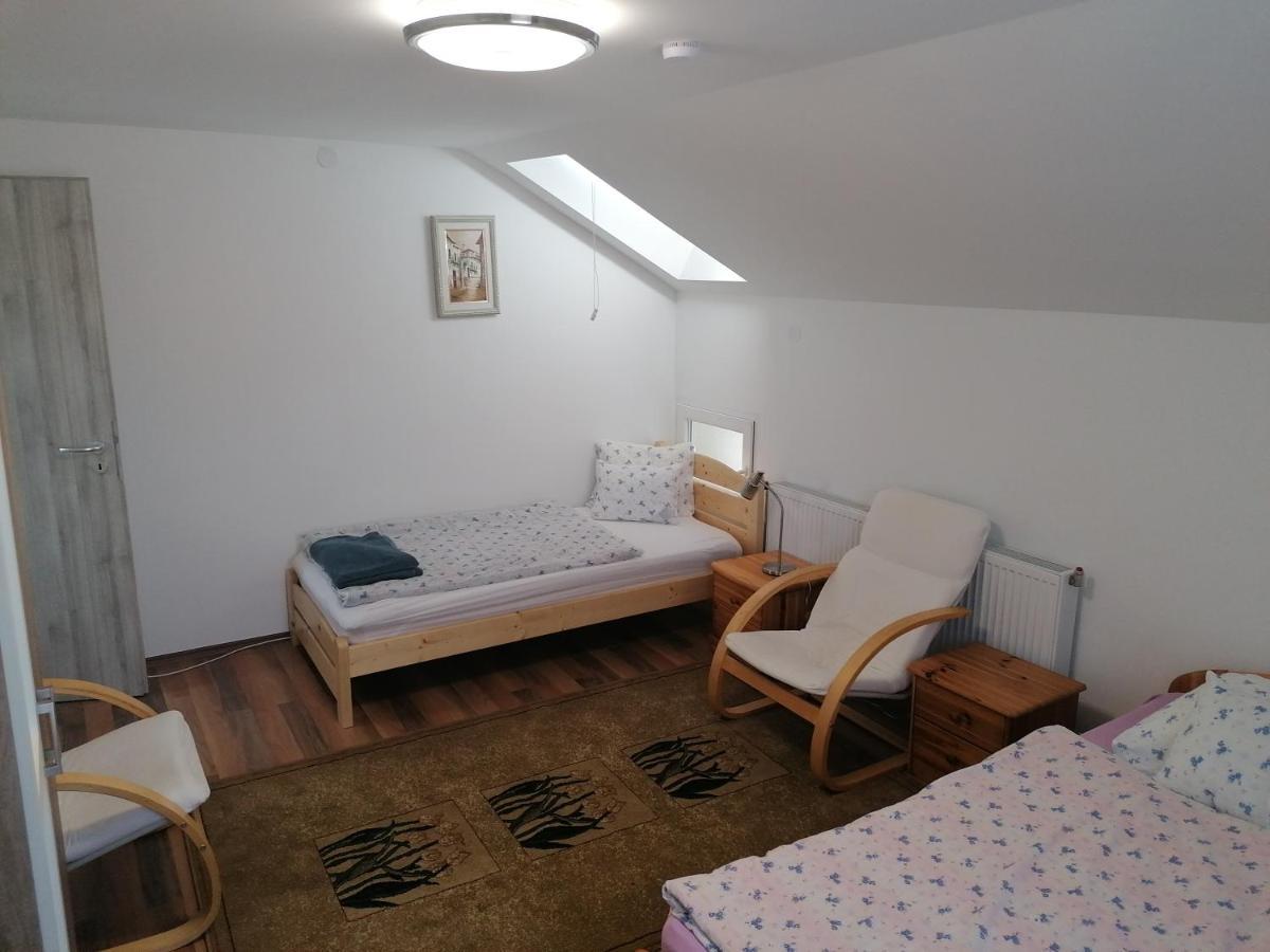 Mimi Vendeghaz Appartement Siófok Buitenkant foto