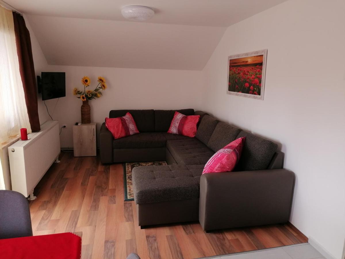 Mimi Vendeghaz Appartement Siófok Buitenkant foto